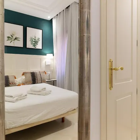 Letmalaga Don Carlos Gardens Apartment Marbella