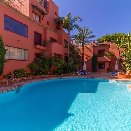 Letmalaga Don Carlos Gardens * Marbella
